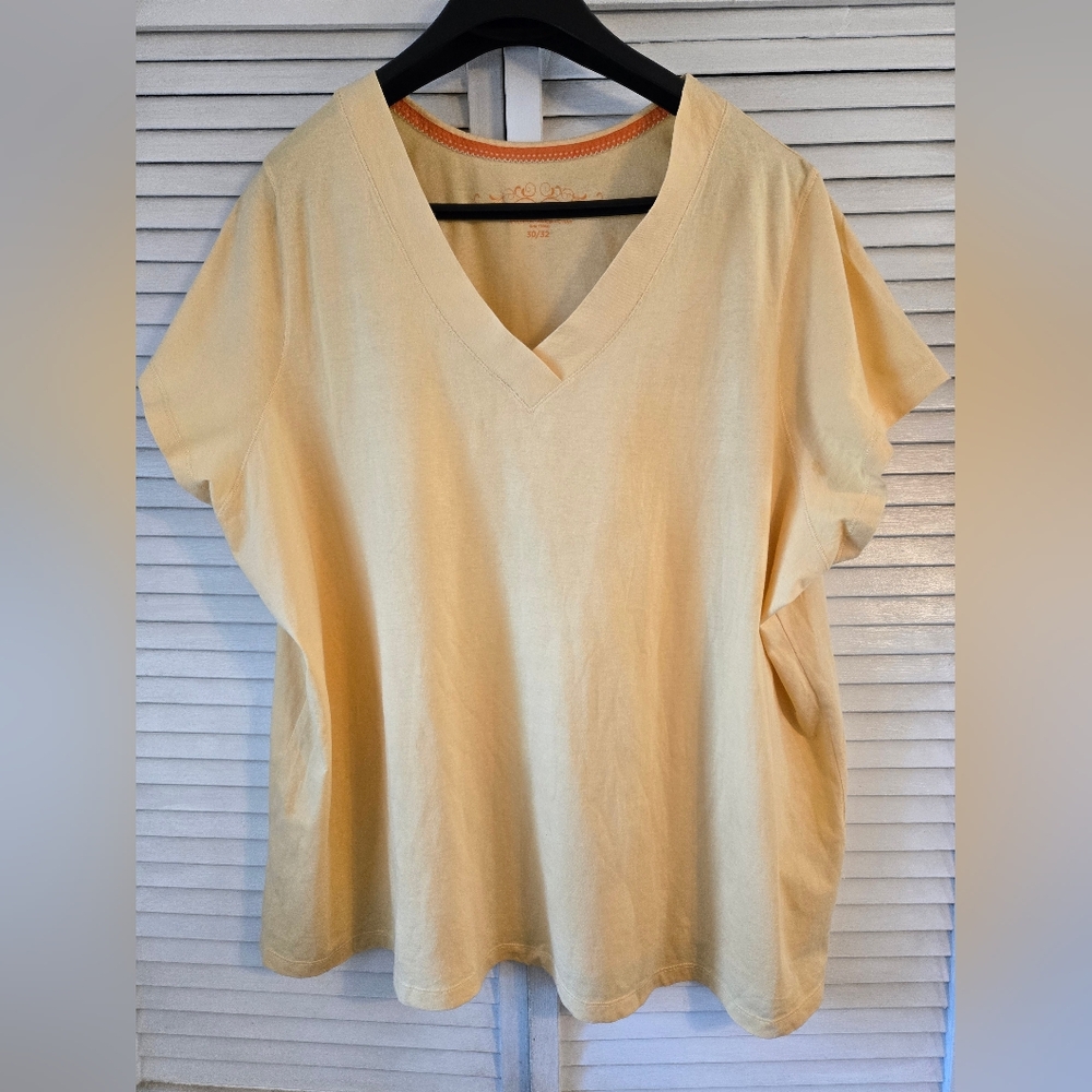 Women's Cream V-Neck Top